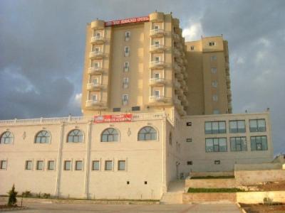 Yay Grand Hotel Mardin Exteriör bild